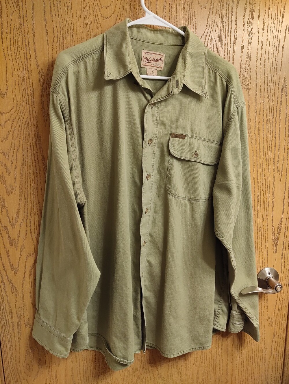 Woolrich Men's Light Olive Green Button-Front Utility Shirt